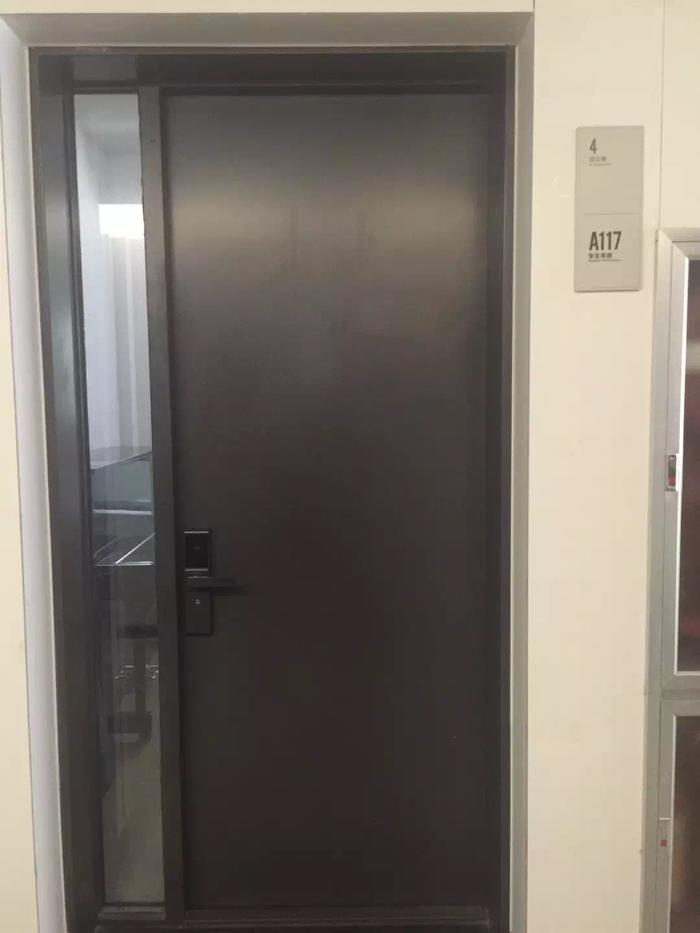 鋼質(zhì)隔音門(mén)